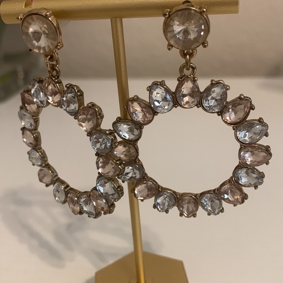 Beautiful Pastel Pink & Blue Dangle Hoop Earrings - Never Worn - Picture 2 of 4